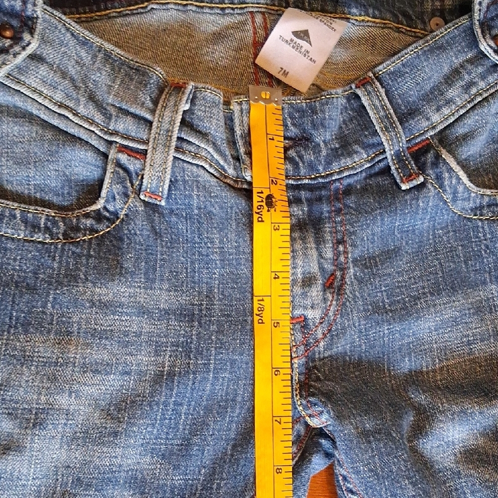 Mid Wash Straight-Leg Denim Jeans - Picture 5 of 13